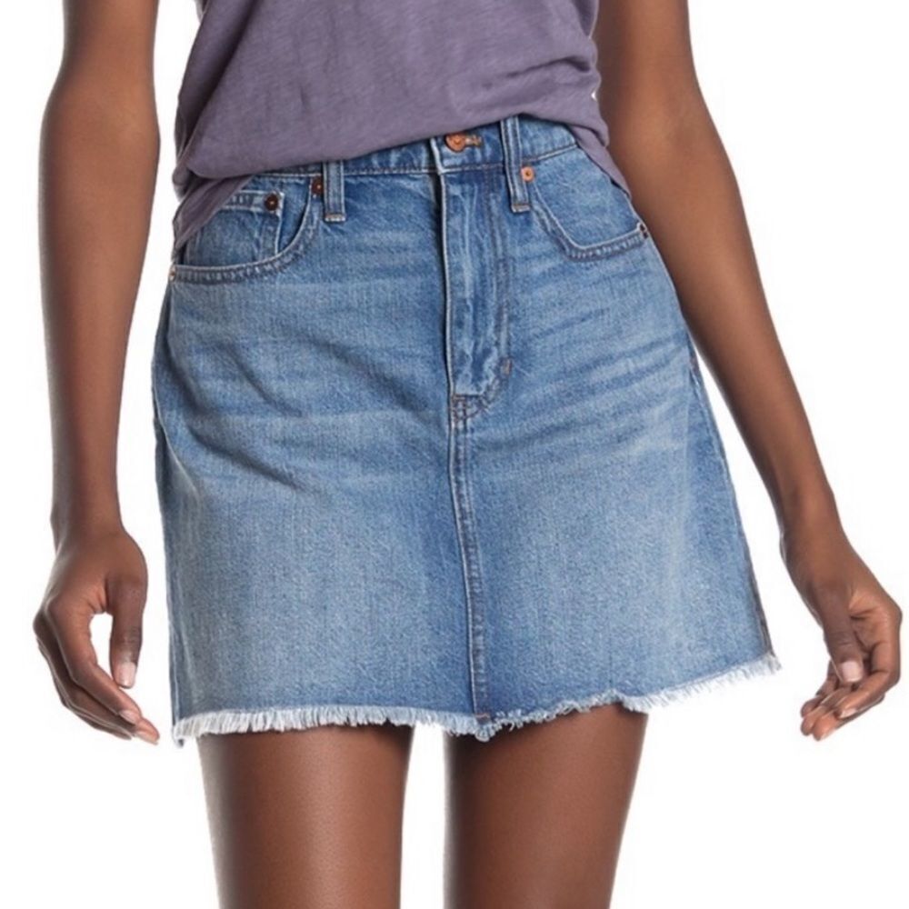 Madewell Mccaren Denim Mini Skirt in McCullers Wash Blue Raw Hem Cotton Size 29